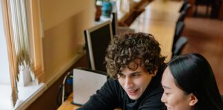 Windows 11’e Geçince Programlar Silinir Mi? Merak Edilen Gerçekler