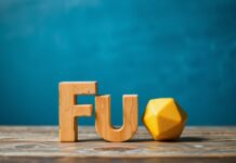 Eğlencenin Gizemleri: Bir Senior Editörün Düşünceleri Mysteries of Fun: Thoughts of a Senior Editor